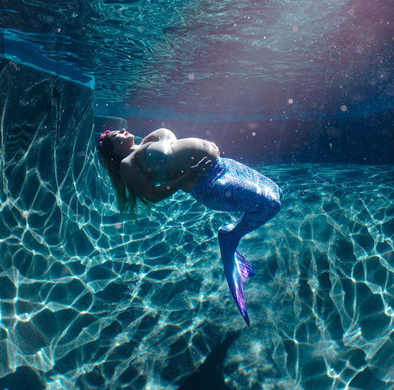 new-mermaid-dramatic-lighting-northridge-photo-studio